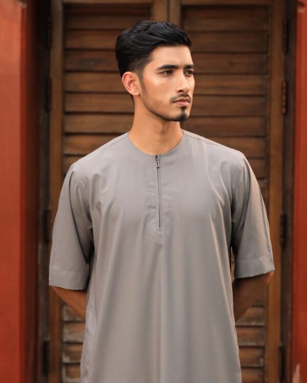 Desert Beige Thobe